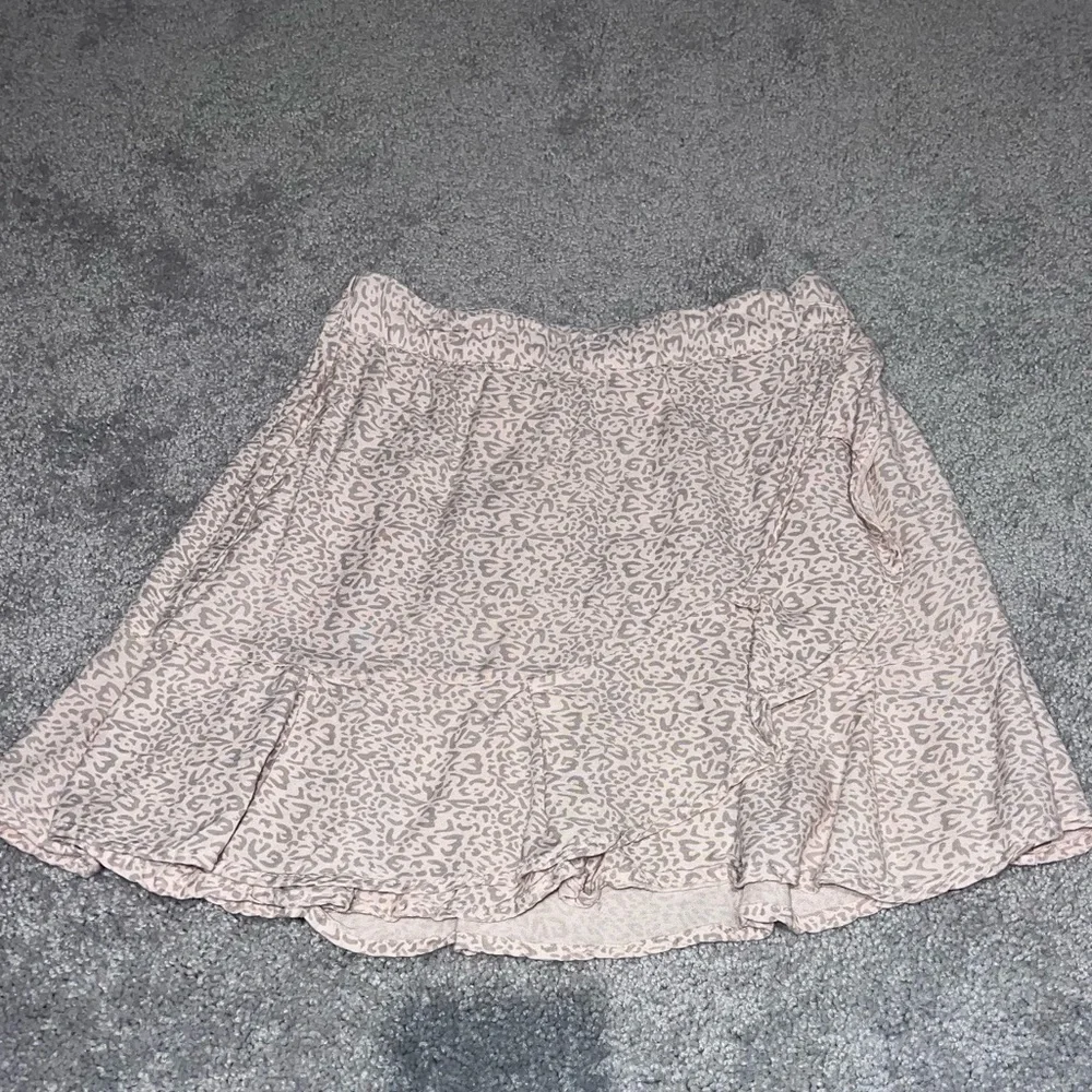 Light Pink Leopard Print Skirt